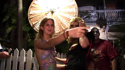 Losing A Dare A Milf And Teen Going Down On Eachother In Costume At Festival In Key West