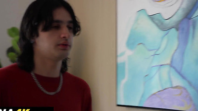 Elizabeth Skylar cheers up broken hearted stud by riding his penis