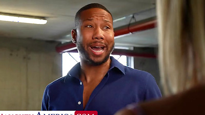 Sexy Stranger Summer Vixen Loves To Say Sorry On A Big Black Penis - Hardcore Mandy