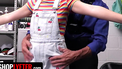 Her Body Got Her Out Of Trouble! Nobody Has Sucked The Security Guard's Shaft Like That - Vanessa Marie