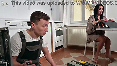 Agitated Chick Anissa Kate Relieves Her Tension During Adulterous DP Threeway GP3213