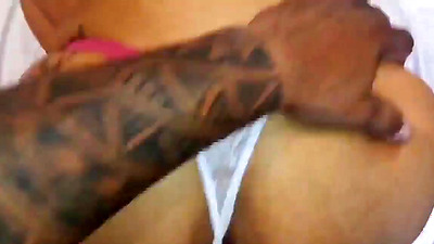 He fucked me on all fours until I came nice and tasty