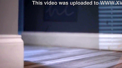 Nerdy teen stepsis Ashley Alexander welcoming new year on stepbros big penis