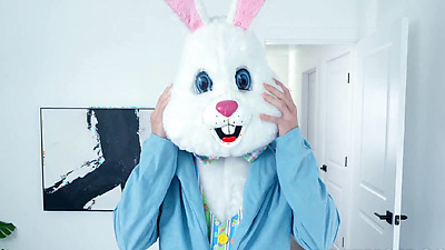 Stepmom Taylor’s Pussy Drilled by Parker in Doggy Delight!