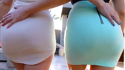 AJ Applegate Fucking In The Living Room With Her Bubble Arse