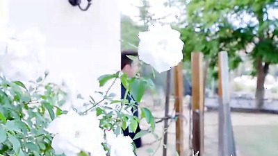 Aaliyah Love Fucking In The Living Room With Her Hairy Pussy - Lina Paige