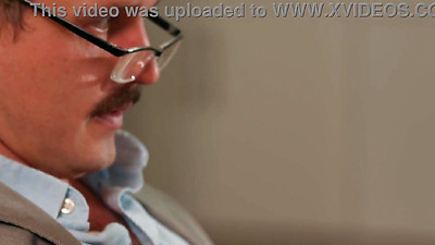 Therapist and his new mature MILF patient had instant chemistry