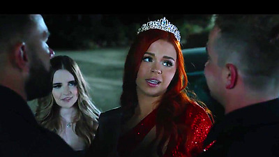 Layla Gets Laid: A Wild Wedding Eve Escapade