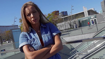 Spanish Guy Picks Up Sexy And Lonely MILF Kinuski