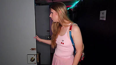 ClubTug - Winter Flynn Public Handjob