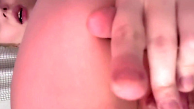 Homemade porn of a cute blonde