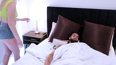 Curious Teen Kitten - Juliette Mint