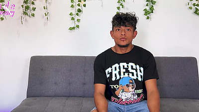 Having sex with a fan i met on social media