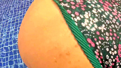 Latina MILF with a big arse gets a hard shaft from a stranger in the public pool