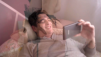 Dani Ortiz famous colombian influencer teaches her fans how to masturbate - JOI