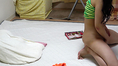 Japanese Chick Orgasms with Hard Dildo Masturbation