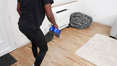 Naëlle, 35, Helps A Guy Recover!