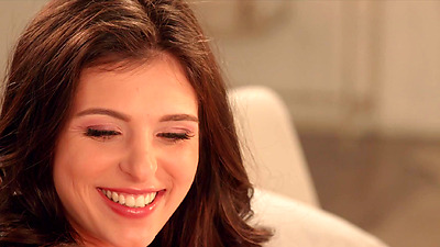 SLAYED Curvy Kylie Fucks Hot Girlfriend Leah With Strap-on - Leah Gotti