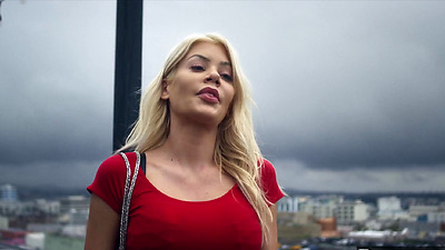 Deeper. Twinlike Blondes Riley & Elsa Have Intense 3Way - Elsa Jean