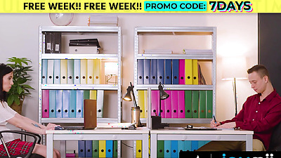 JOYMII - Sexy Nikki Fox Gets Fucked At The Office By A Coworker - Nikki Sexx