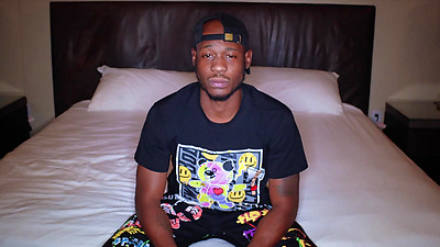 BLACKEDRAW Rookie Is Devoured By BBC-pros Avery - Vicky Chase