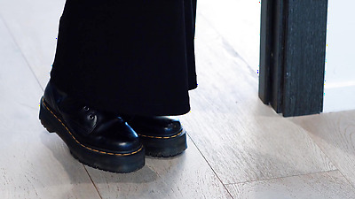 UP CLOSE - Gorgeous Horny MILF Dana Vespoli Challenges Herself With Isiah Maxwell's HUGE Shaft!