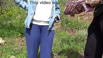 This american woman is CRAZY !!! She buys a dirty used dildo on the black market in a Muslim country !!!