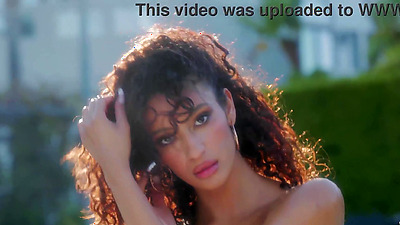 Skinny latina teen Kyrah brings artistic expression to a whole new level