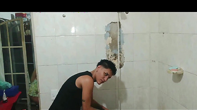 I asked to fix the shower and the mechanic wanted to fuck my pussy