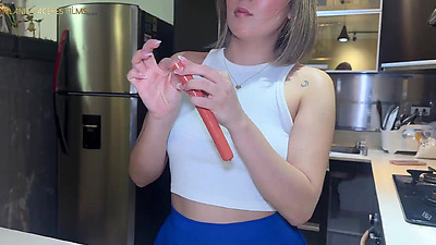 Epic fuck, my pussy destroyed by a good interracial dick, tight pussy stepsister - Melanie Caceres