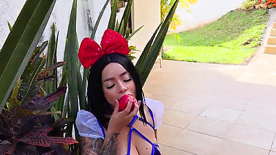 double cumshot for little snow white whore who fucks a stranger after tasting an apple