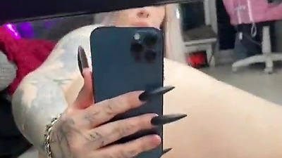 Bunny Chick Loves To Fuck With A Big Penis And Cum