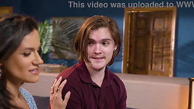 Careful MILF stepmom Penny Barber teaching her stepson and his teen GF