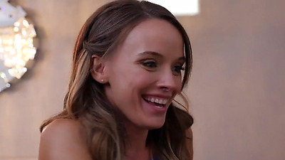 Blonde chick scissoring with big tits lesbian sugarmommy