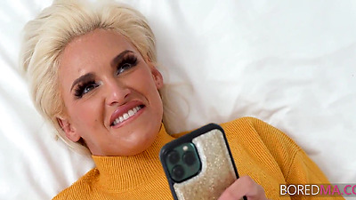 Prude to Lewd A Wife's <Censored> - Charli Phoenix | Boredma