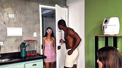 WIFE GIVES FRIEND TO HUSBAND WHO GETS COOKING AT THE END