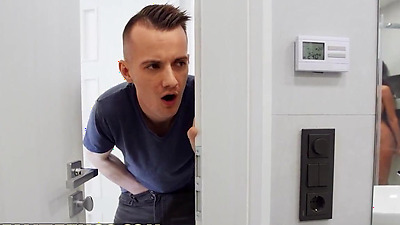 REALITY KINGS - Romy Indy, Sam Bourne - The Old Switcheroo