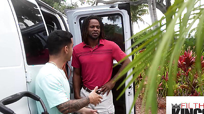 Filthy Kings - BUBBLE ASS LATINA MILF Gets A Hot Ride On A Black Penis - Jay Sweet