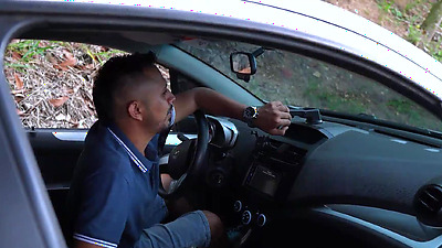 Mechanic repairs a sexy MILF's car in exchange for fucking her - Tommy Miller