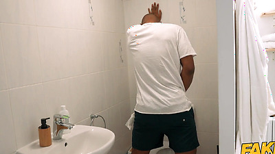 Fake Hostel - I LOVE to HATE you