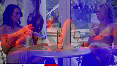 Horny MILF's Rachael Cavalli And Reagan Foxx Love To Share Shaft On Spring Break!