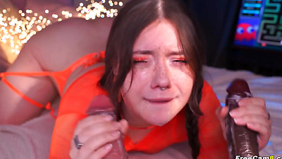 Insatiable Bitch Sloppy Dildo Sucking On Cam