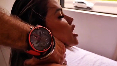 I'm a believer and I couldn't take the heat anymore, so I decided to give my arse to my friend's big-dicked brother from church, because the guy is a porn actor. Luna Oliveira and Vagninho