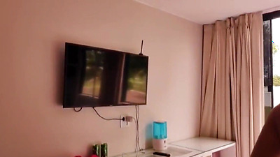 I'm a believer and I couldn't take the heat anymore, so I decided to give my arse to my friend's big-dicked brother from church, because the guy is a porn actor. Luna Oliveira and Vagninho