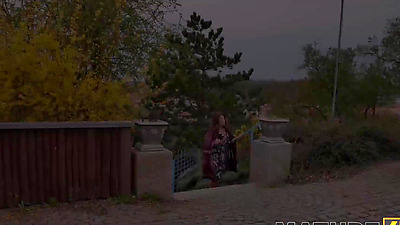 MATURE4K. Seducing the Huntress