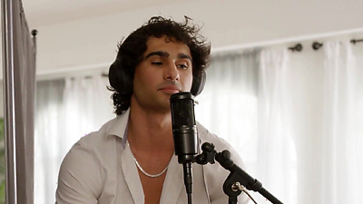 Big Bootied Baddie Jewelz Blue Gets Piped by Her Hot Blind Date