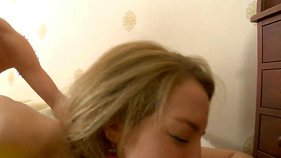 Hottie blonde teen fucked in her shaved pussy