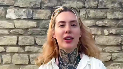 Pandora, 28 Years Old, A More Than Hard Comeback!