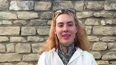 Pandora, 28 Years Old, A More Than Hard Comeback!