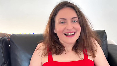 Lila Mixes Sex... And Literature!